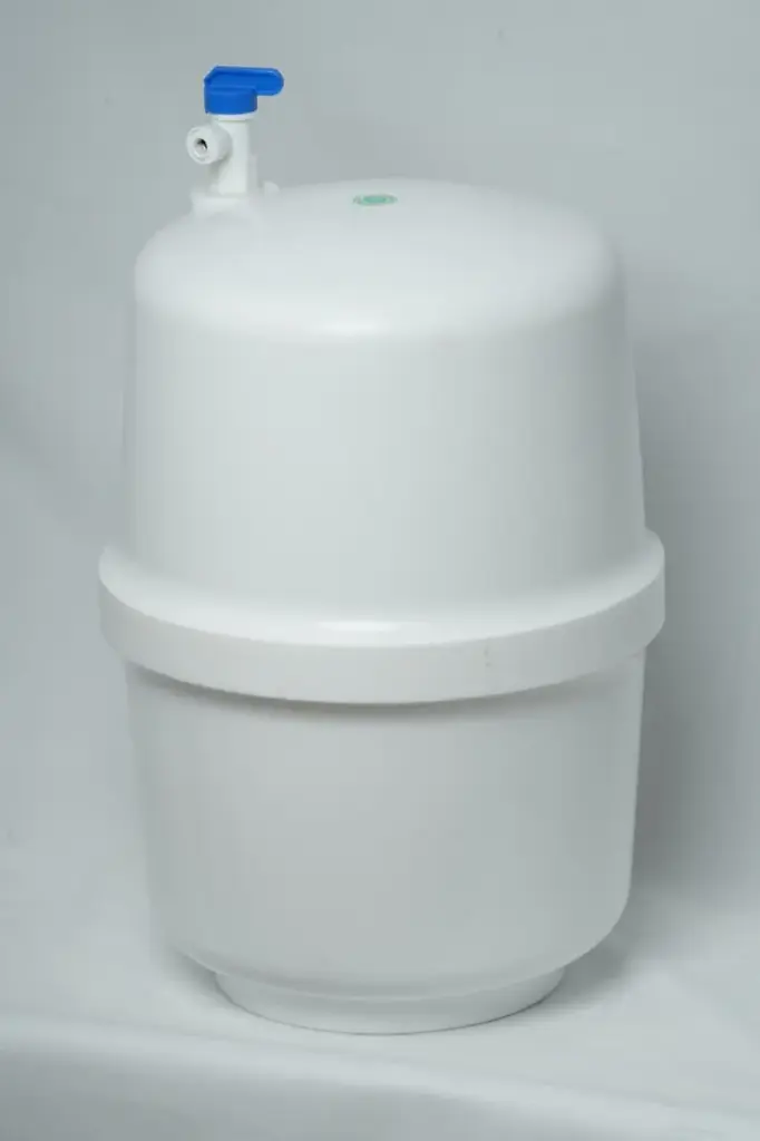 prasure tank 3.2 gallons